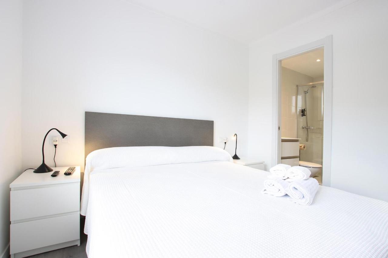 Apt Rieres Port de Pollenca Exterior photo